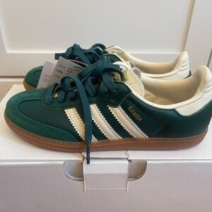 Adidas Samba Green Cream & gold women’s 6